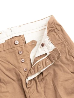CHINO 2TUCK PANTS BROWN | SEUVAS New