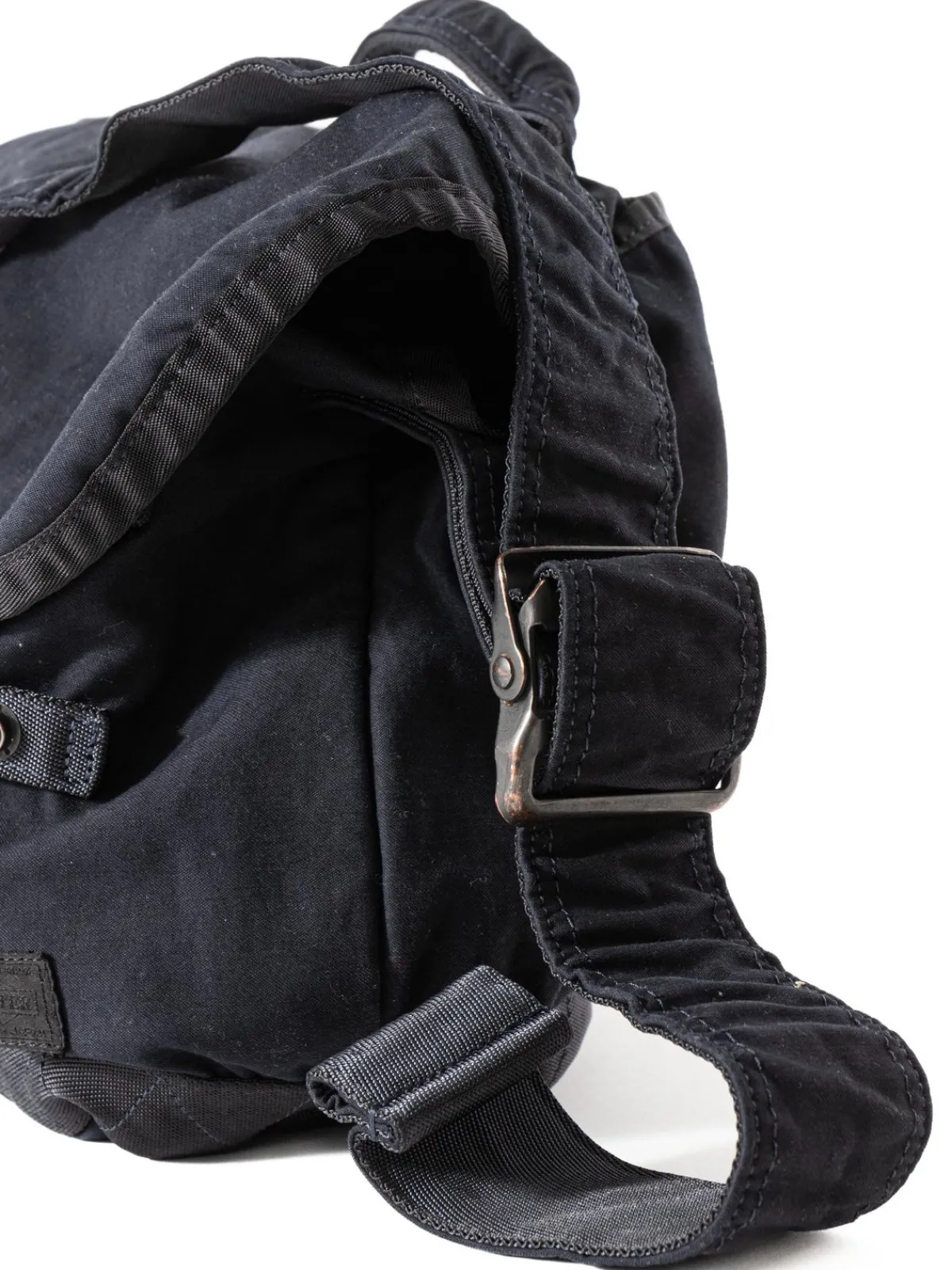 CRAG MESSENGER BAG MEDIUM NAVY | Porter – Yoshida & Co Ltd Clearance