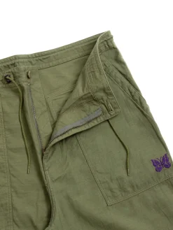 STRING FATIGUE PANT BACK SATEEN OLIVE | Needles Fashion