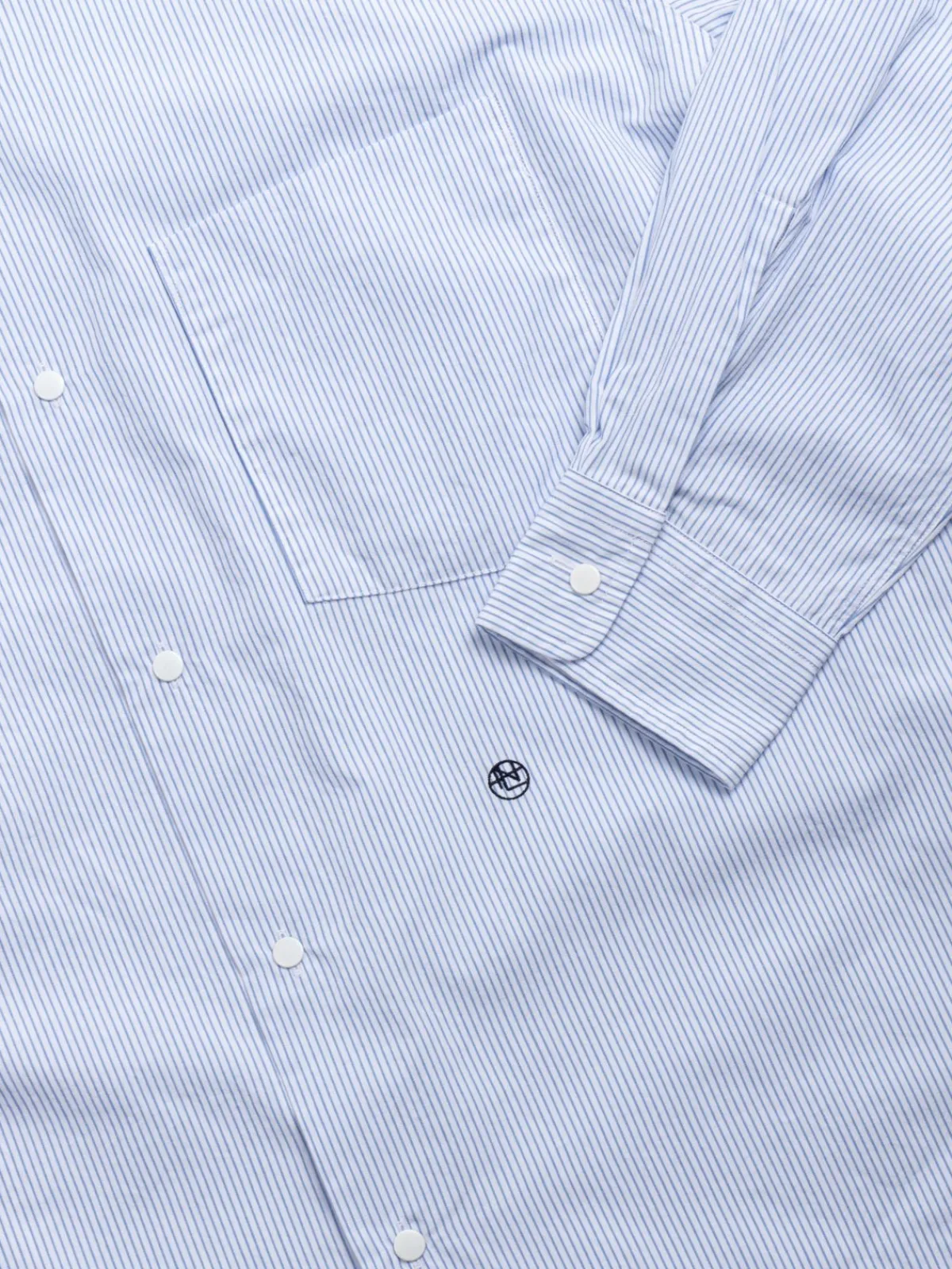 REGULAR COLLAR STRIPE WIND SHIRT SAX | Nanamica Best Sale