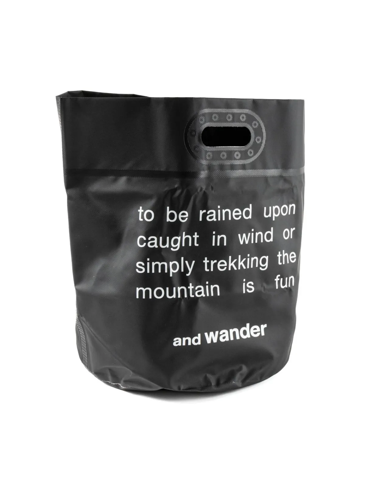 STORAGE BUCKET 35L BLACK | and wander Hot