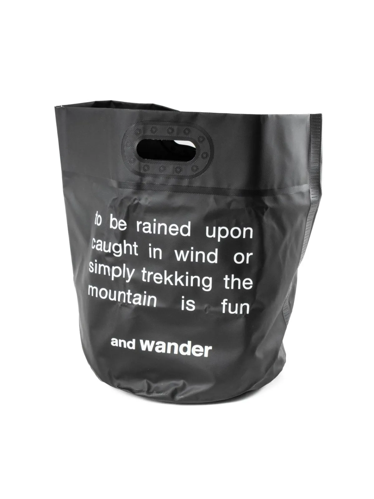 STORAGE BUCKET 35L BLACK | and wander Hot