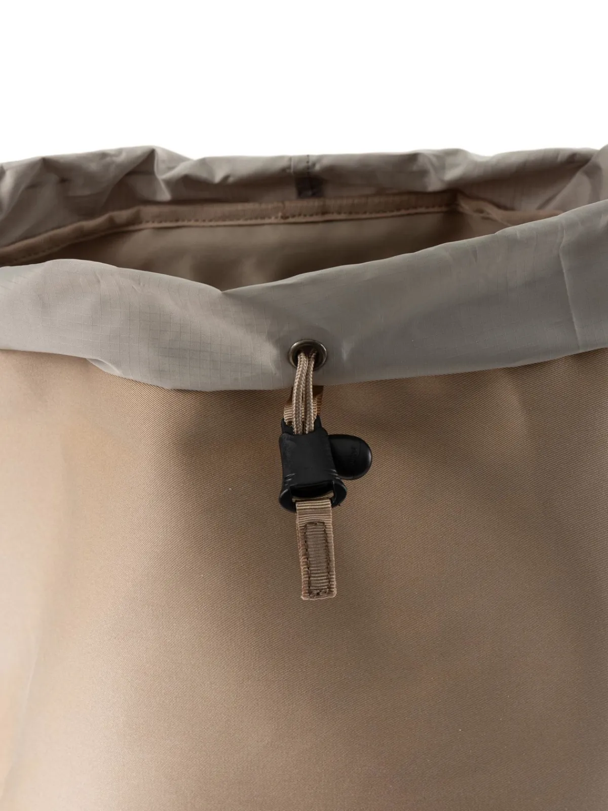 WATER REPELLENT BACK PACK BEIGE | Nanamica Shop
